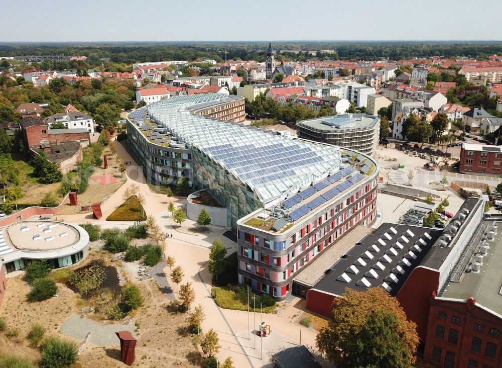 Aerial image Dessau - Administrative building of the State Authority UBA Umweltbundesamt Woerlitzer Platz in Dessau in the state Saxony-Anhalt, Germany