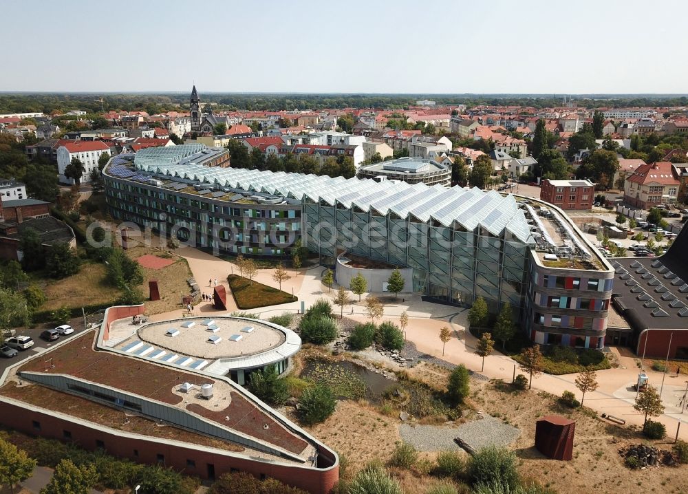 Aerial image Dessau - Administrative building of the State Authority UBA Umweltbundesamt Woerlitzer Platz in Dessau in the state Saxony-Anhalt, Germany