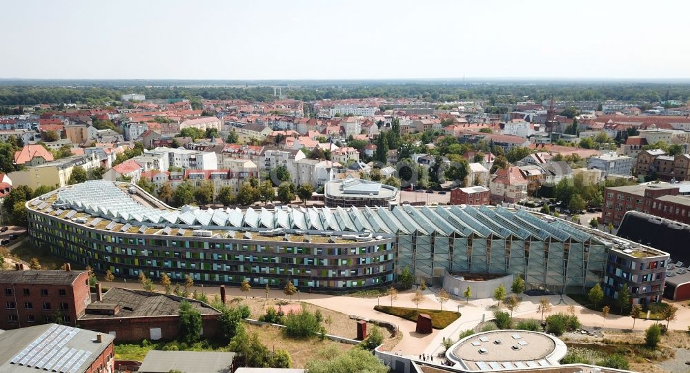 Dessau from the bird's eye view: Administrative building of the State Authority UBA Umweltbundesamt Woerlitzer Platz in Dessau in the state Saxony-Anhalt, Germany