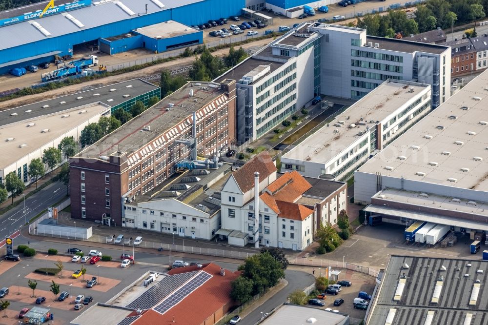 Aerial image Bocholt - Administrative building of the State Authority of Stadtverwaltung Bocholt on Kaiser-Wilhelm-Strasse in Bocholt in the state North Rhine-Westphalia, Germany