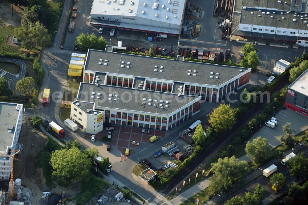 Berlin from the bird's eye view: Administration building of the company BORKOWSKI UMZUeGE in Berlin