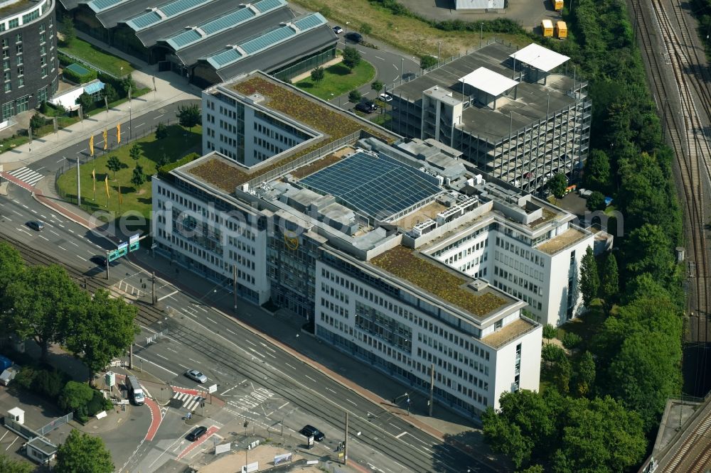 Aerial photograph Köln - Administration building of the company Deutsche Lufthansa Aktiengesellschaft on Von-Gablenz-Strasse in Cologne in the state North Rhine-Westphalia, Germany