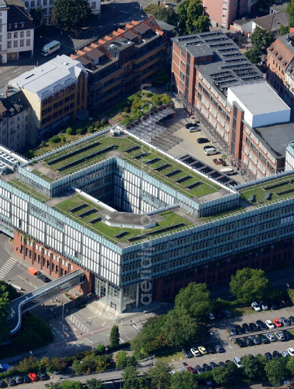 Aerial photograph Mannheim - Administration building of the company MVV Energie AG - Stromversorgungsunternehmen in Mannheim in the state Baden-Wuerttemberg