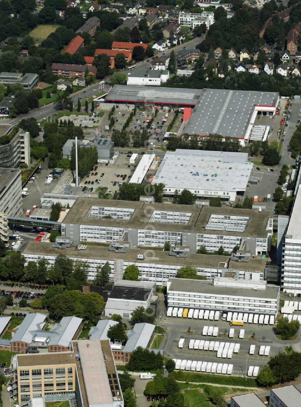 Aerial photograph Hamburg - Administration building of the company Otto (GmbH & Co KG) in the Werner-Otto-Street in Hamburg