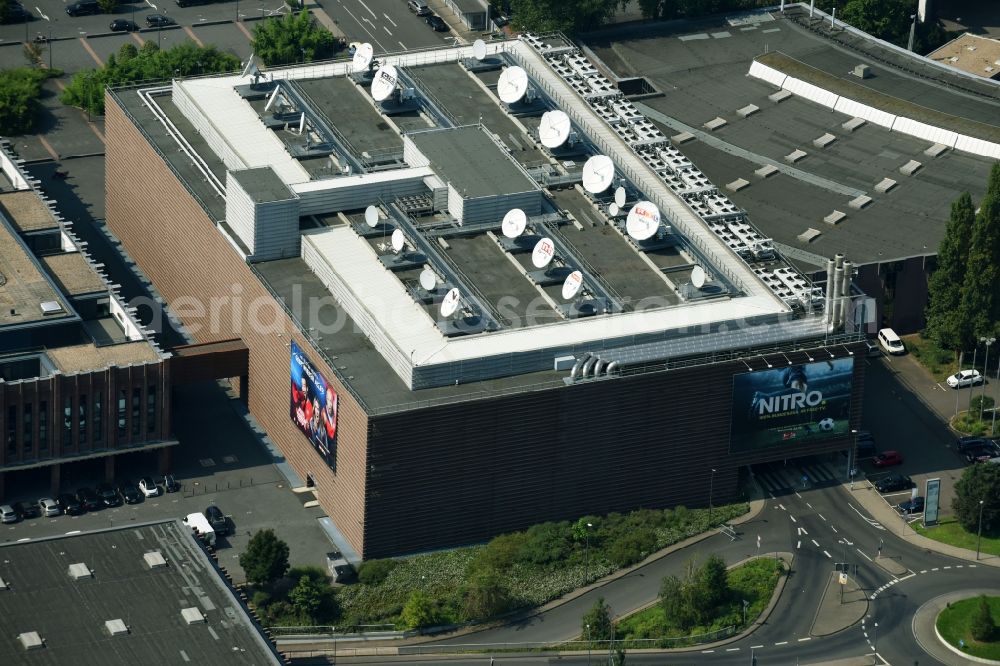 Aerial photograph Köln - Administration building of the company RTL WEST GmbH on Picassopl. in Cologne in the state North Rhine-Westphalia, Germany