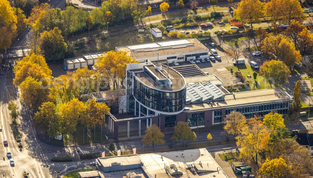 Aerial photograph Witten - Administration building of the company Stadtwerke Witten GmbH on Westfalenstrasse in Witten in the state North Rhine-Westphalia, Germany