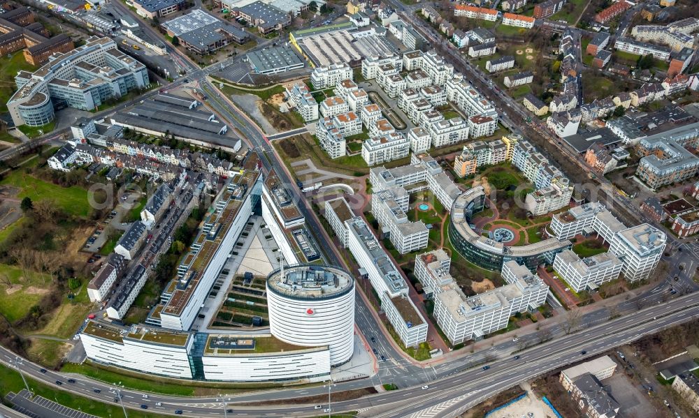 Düsseldorf from the bird's eye view: Administration building of the company Vodafone Conpus on Ferdinand-Braun-Platz in the district Stadtbezirk 4 in Duesseldorf in the state North Rhine-Westphalia