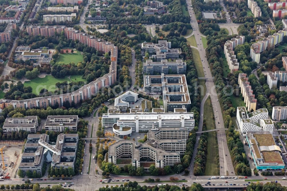 Aerial image München - Office and administration buildings of the insurance companies Allianz and Generali in Munich in the state Bavaria