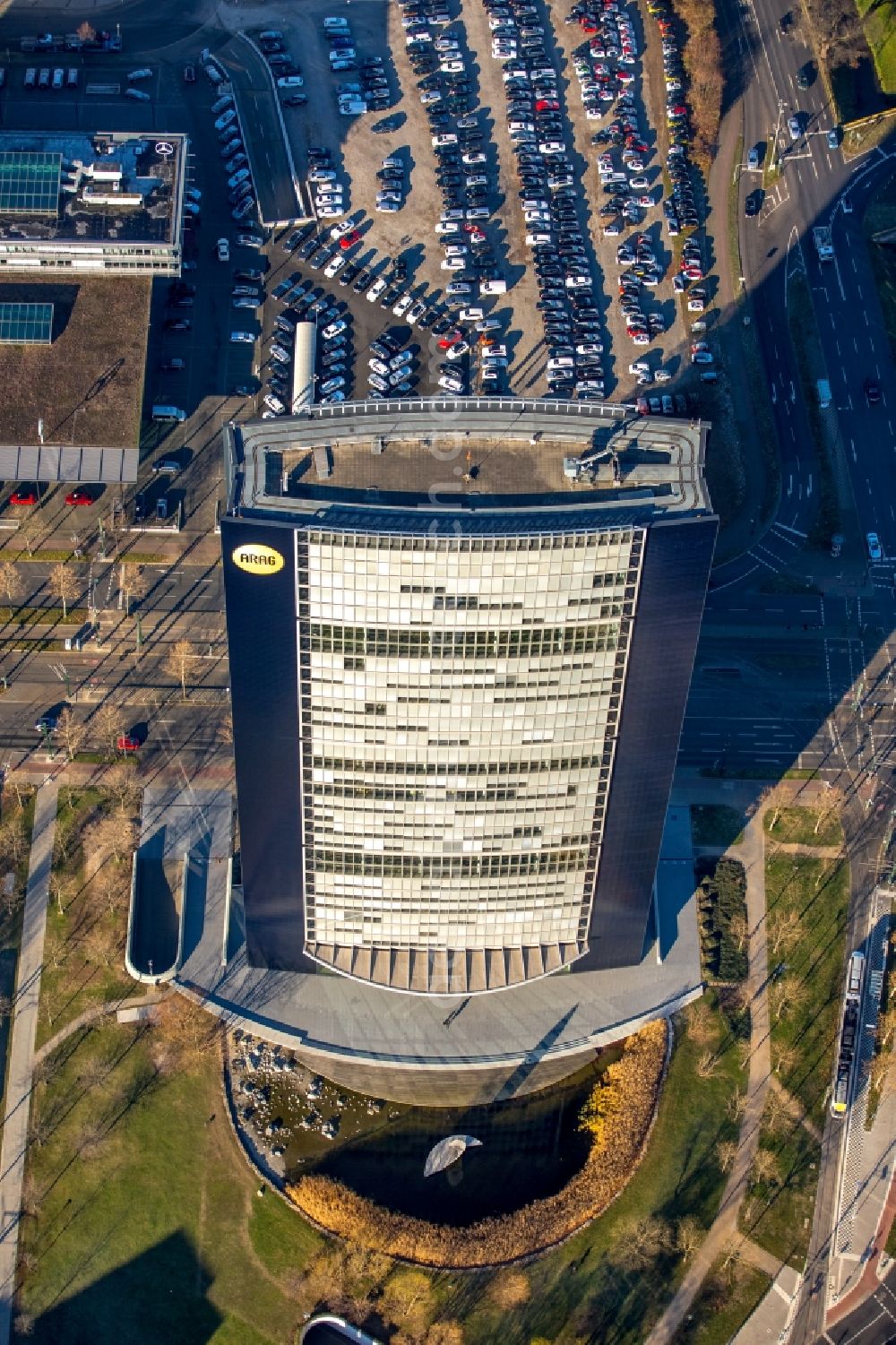 Düsseldorf from the bird's eye view: Office and administration buildings of the insurance company ARAG SE in Duesseldorf in the state North Rhine-Westphalia