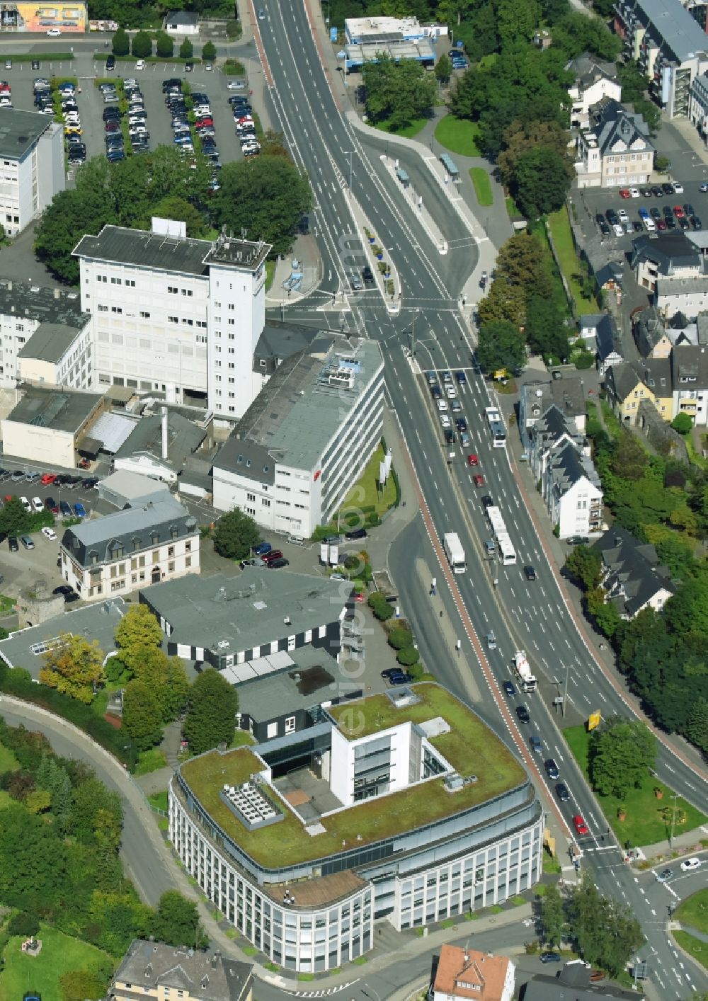 Aerial image Wetzlar - Office and administration buildings of the insurance company DAK-Gesundheit Servicezentrum on Schuetzenstrasse in Wetzlar in the state Hesse, Germany