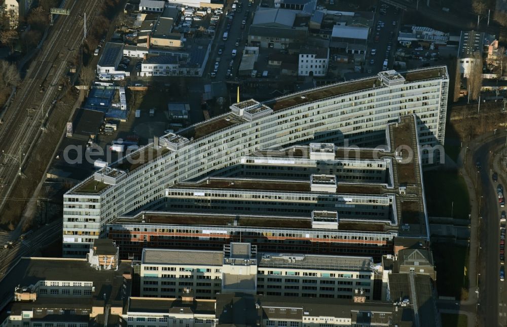 Berlin from the bird's eye view: Office and administration buildings of the insurance company Deutsche Rentenversicherung Bund an der Kaskelstrasse in Berlin in Germany