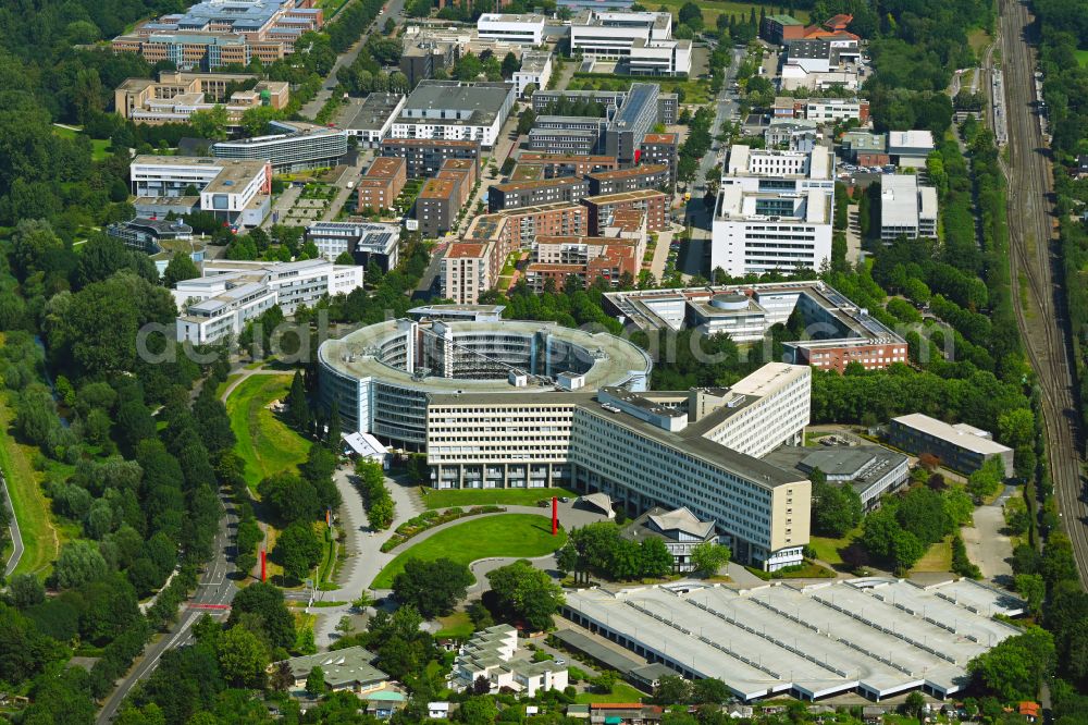 Aerial image Münster - Office and administration buildings of the insurance company Deutsche Rentenversicherung Westfalen an der Gartenstrasse in the district Rumphorst in Muenster in the state North Rhine-Westphalia, Germany