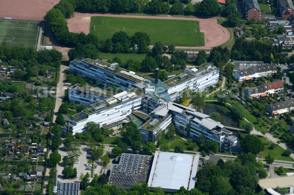 Lübeck from above - Office and administration buildings of the insurance company Deutsche Rentenversicherung Nord on Ziegelstrasse in the district Sankt Lorenz Nord in Luebeck in the state Schleswig-Holstein, Germany