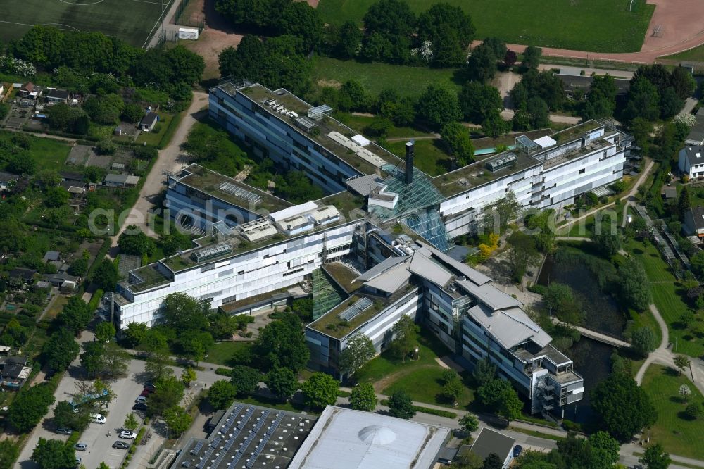 Lübeck from above - Office and administration buildings of the insurance company Deutsche Rentenversicherung Nord on Ziegelstrasse in the district Sankt Lorenz Nord in Luebeck in the state Schleswig-Holstein, Germany