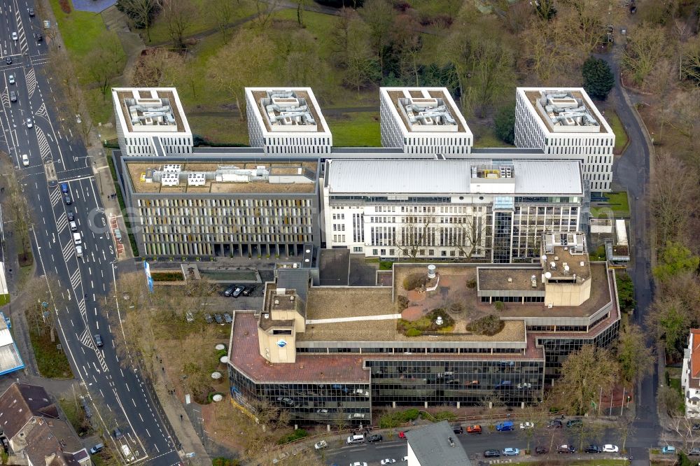 Bochum from the bird's eye view: View of the administration building of BP and Aral in Bochum in the state North-Rhine Westphalia