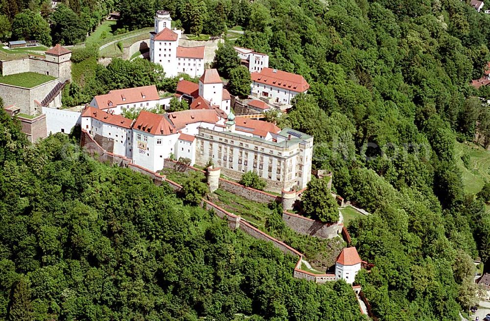 Passau/ Bayern from the bird's eye view: Veste Oberhaus von Passau an der Donau in Bayern. OberhausMuseum Veste Oberhaus 125 94036 Passau Telefon: 0851 / 49335 - 12, Fax: -10 Oberhausmuseum@Passau.de