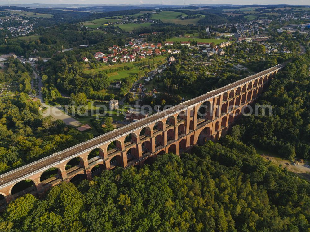 Aerial photograph Netzschkau - Viaduct of the railway bridge structure to route the railway tracks in Netzschkau in the state Saxony, Germany