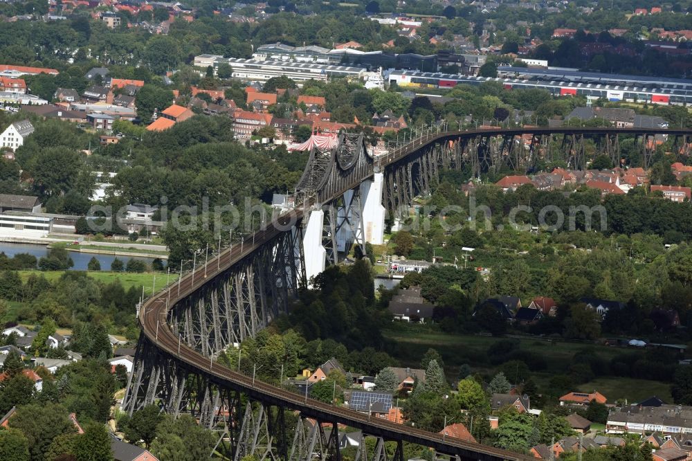 Aerial photograph Osterrönfeld - Viaduct of the railway bridge structure to route the railway tracks in Osterroenfeld in the state Schleswig-Holstein