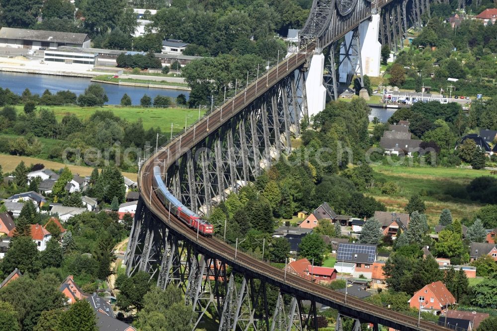 Aerial photograph Osterrönfeld - Viaduct of the railway bridge structure to route the railway tracks in Osterroenfeld in the state Schleswig-Holstein