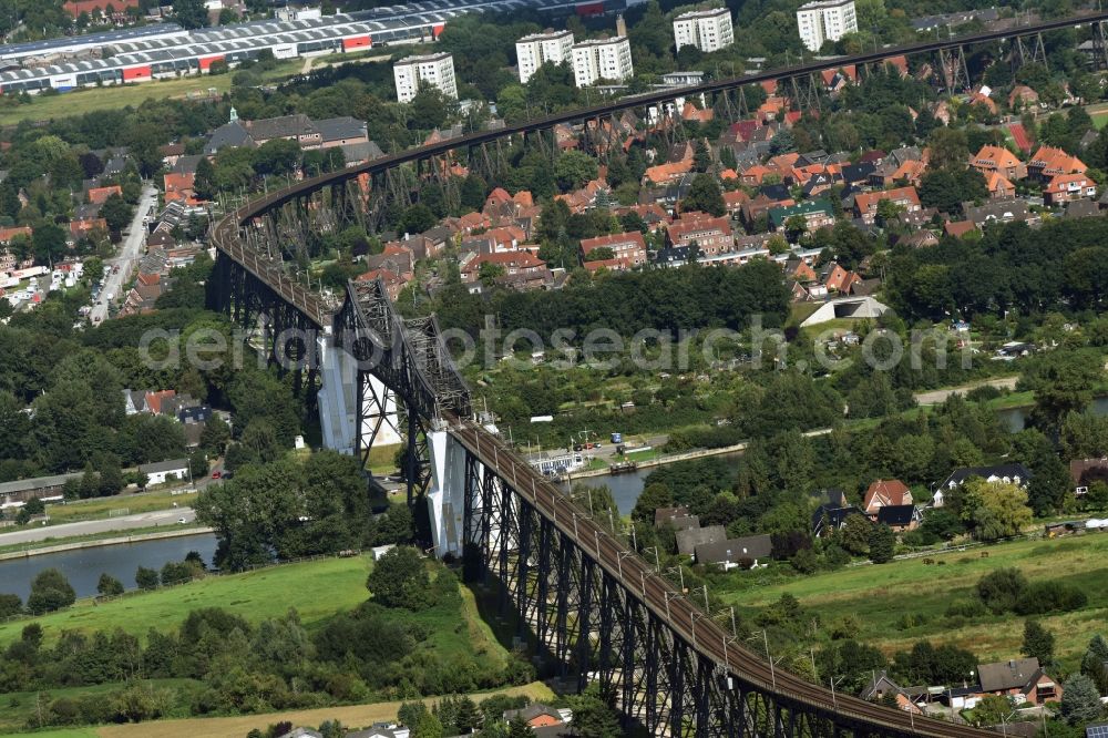 Aerial photograph Osterrönfeld - Viaduct of the railway bridge structure to route the railway tracks in Osterroenfeld in the state Schleswig-Holstein