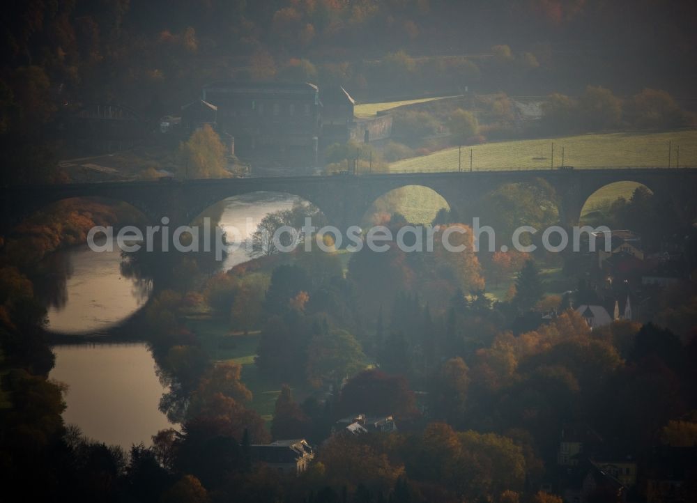 Witten from the bird's eye view: Viaduct of the railway bridge structure Ruhrviadukt in autumnal fog in Witten in the state of North Rhine-Westphalia