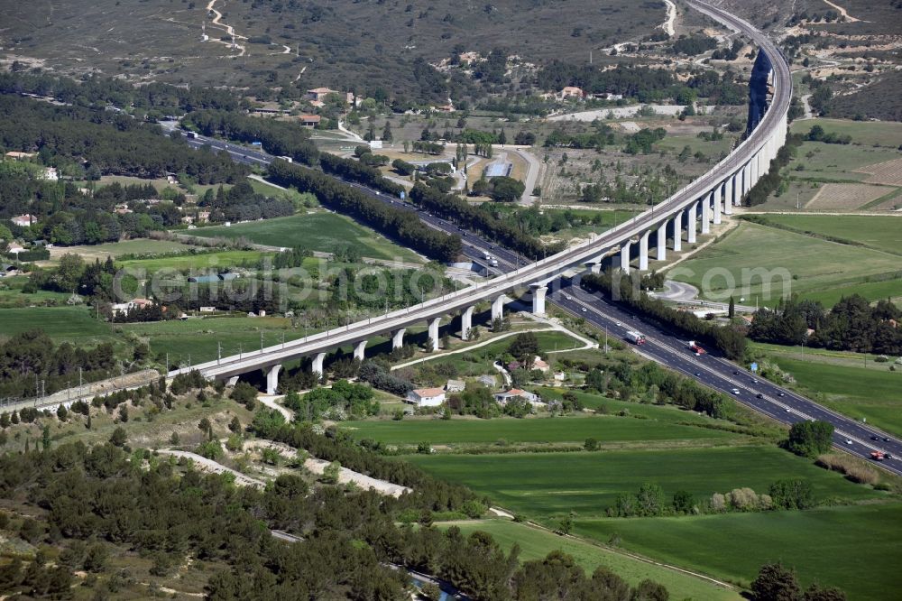 Aerial image Ventabren - Viaduct of the railway bridge structure to route the railway tracks in Ventabren in Provence-Alpes-Cote d'Azur, France