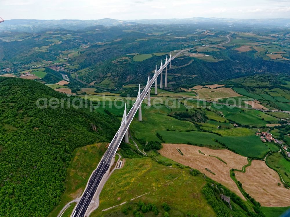 Aerial photograph Midi-Pyrénées - Viaduct of the expressway A75 motorway bridge Millau Viaduc de Millau in Midi-Pyrénées in Frankreich