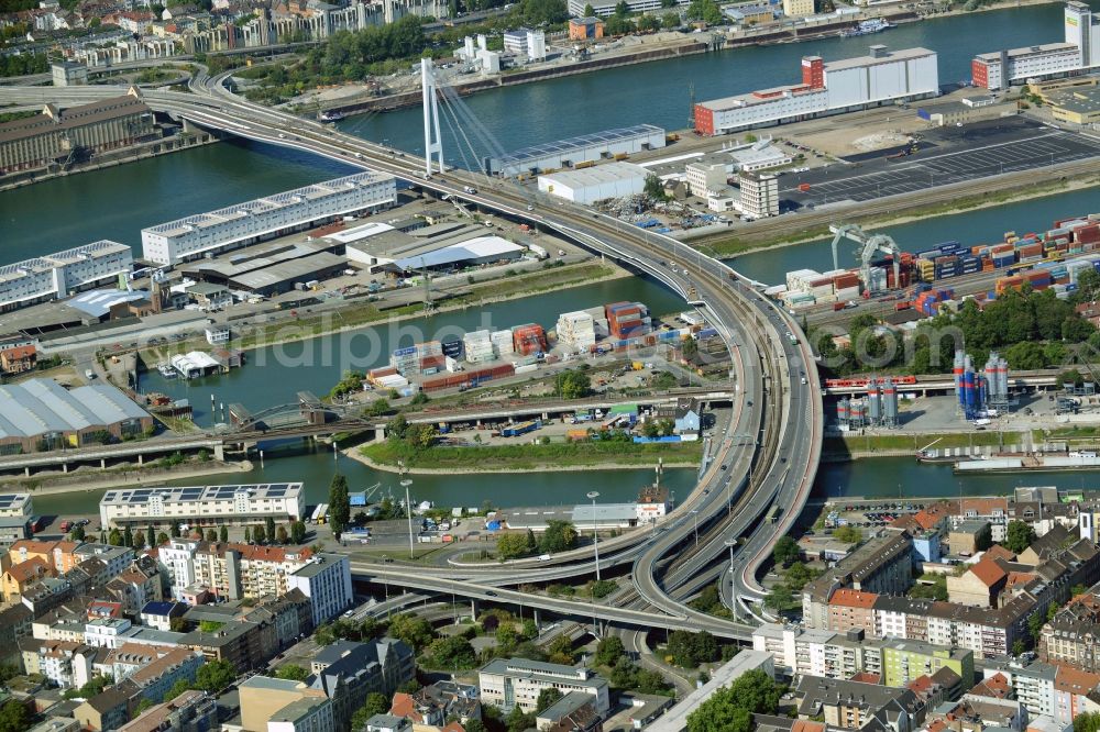 Aerial image Mannheim - Viaduct of the expressway B44 in Mannheim in the state Baden-Wuerttemberg