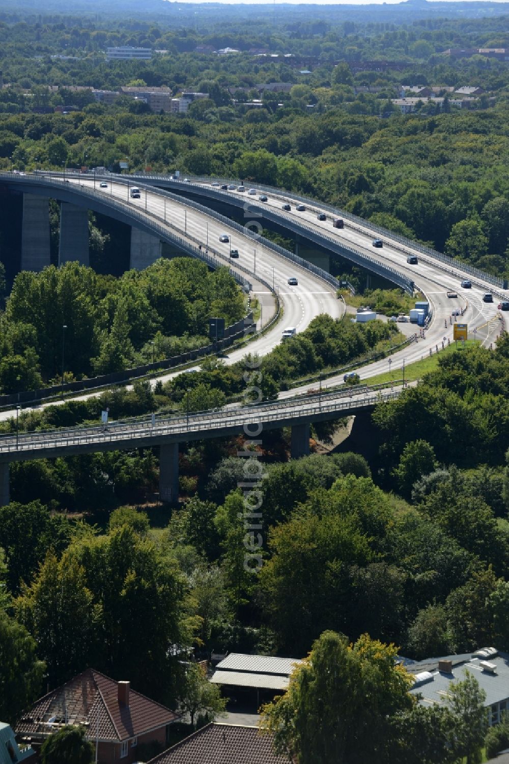 Aerial image Kiel - Viaduct of the expressway the main road B503 in Kiel in the state Schleswig-Holstein