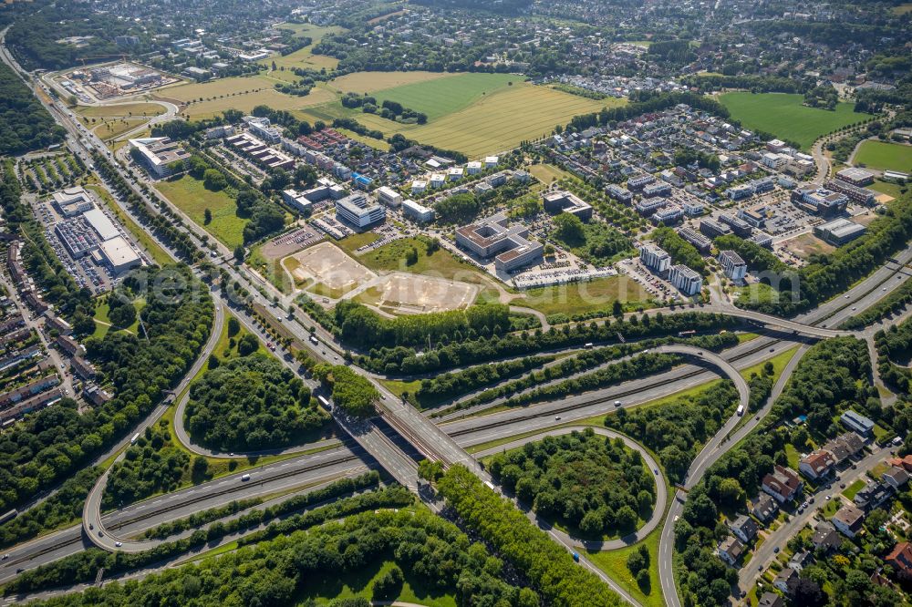 Aerial photograph Dortmund - Viaduct of the expressway Stadtkerne Ost in Dortmund in the state North Rhine-Westphalia, Germany