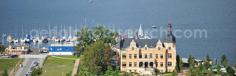 Bitterfeld from the bird's eye view: Blick auf die Villa am Bernsteinsee. View of the villa Bernsteinsee.