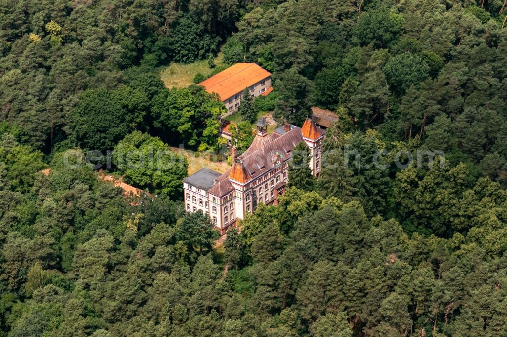 Aerial image Biesenthal - Luxury residential villa of single-family settlement in Biesenthal in the state Brandenburg, Germany