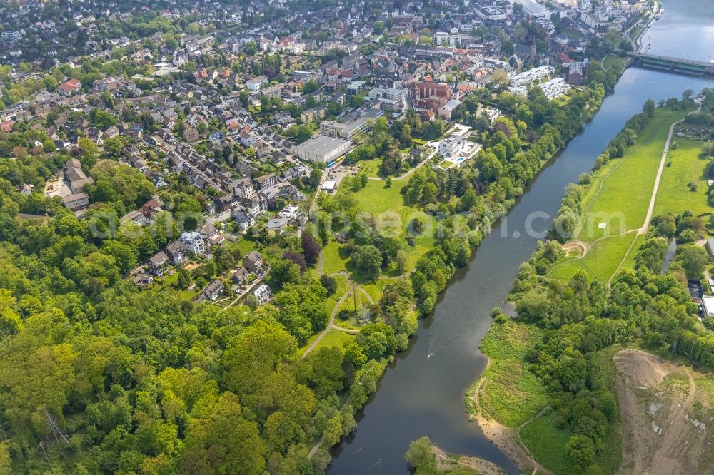 Essen from above - Luxury residential villa of single-family settlement on Ruhr in the district Kettwig in Essen at Ruhrgebiet in the state North Rhine-Westphalia, Germany