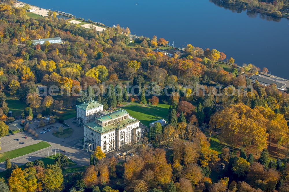 Aerial photograph Essen - Luxury residential villa of single-family settlement Villa Huegel on street Huegel in the district Bredeney in Essen at Ruhrgebiet in the state North Rhine-Westphalia, Germany