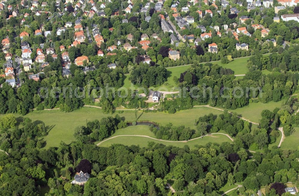 Weimar from above - In Ilmpark of Weimar in Thuringia, there are a variety of sites with UNESCO World Heritage - Status. The Park on the Ilm are the Roman house, a summer house in the classical style, which, inspired by Goethe as a Roman temple was created. The architect was Johann August Arens. On the other side of the Ilm stands the villa hair. The sandstone mansion in neo-Renaissance style was designed by architect Otto Muenkert