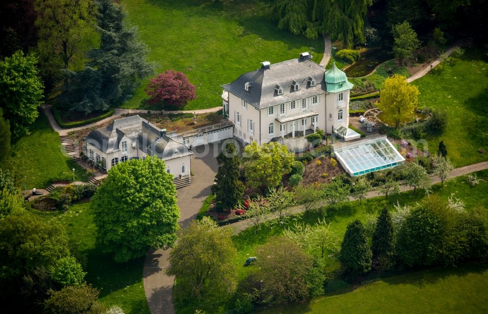 Aerial photograph Schwelm - Mansion Auf dem Hagen in the South of Schwelm in the state of North Rhine-Westphalia