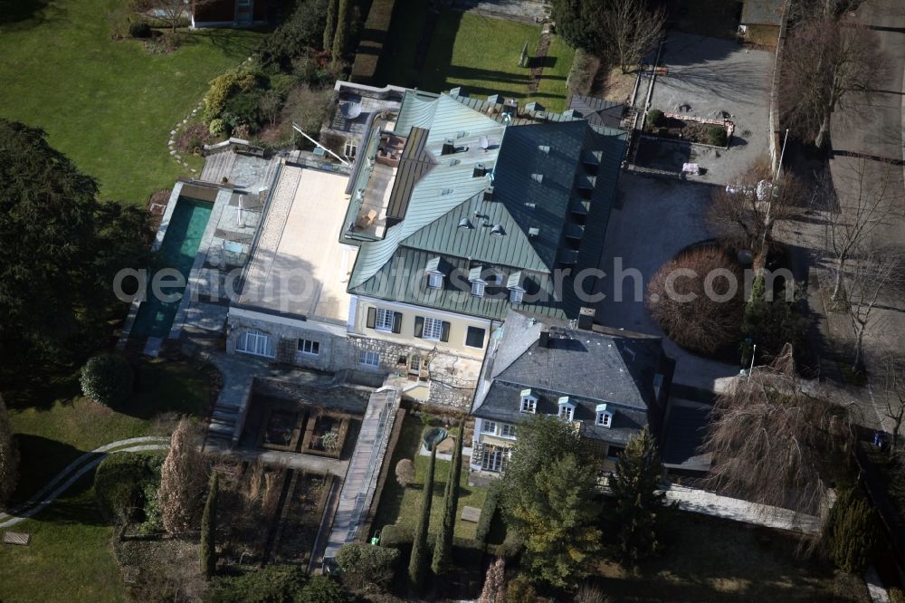 Aerial photograph Wiesbaden - Villa Henkell in Wiesbaden in the state of Hesse, built in 1952 by the architect Ernst Haiger