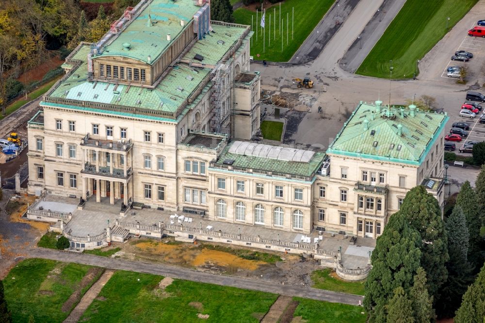 Aerial image Essen - View of the Villa Huegel in the district of Essen Bredeney. It was built in 1873 by Alfred Krupp and is the former residence of the family Krupp