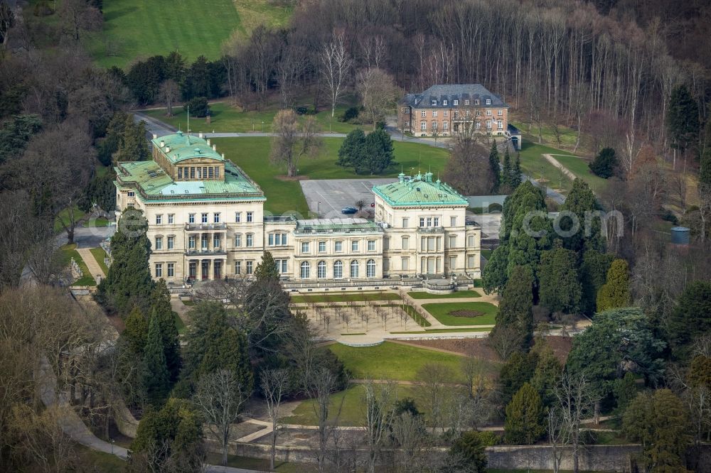 Aerial photograph Essen - Villa Huegel in the Bredeney district of Essen on the Huegelpark in the state of North Rhine-Westphalia