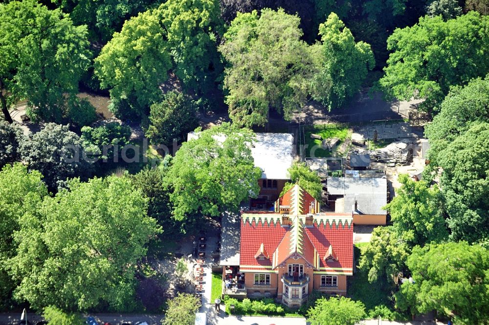 Aerial photograph Berlin - View of the Villa Kreuzberg on Kreuzberg St. in Berlin / Kreuzberg