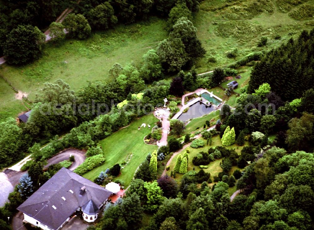 Lennestadt from the bird's eye view: Luxury villa in residential area of single-family settlement in Lennestadt in the state North Rhine-Westphalia