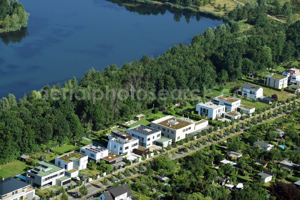 Aerial image Markkleeberg - Luxury villa in residential area of single-family settlement Equipagenweg in Markkleeberg in the state Saxony