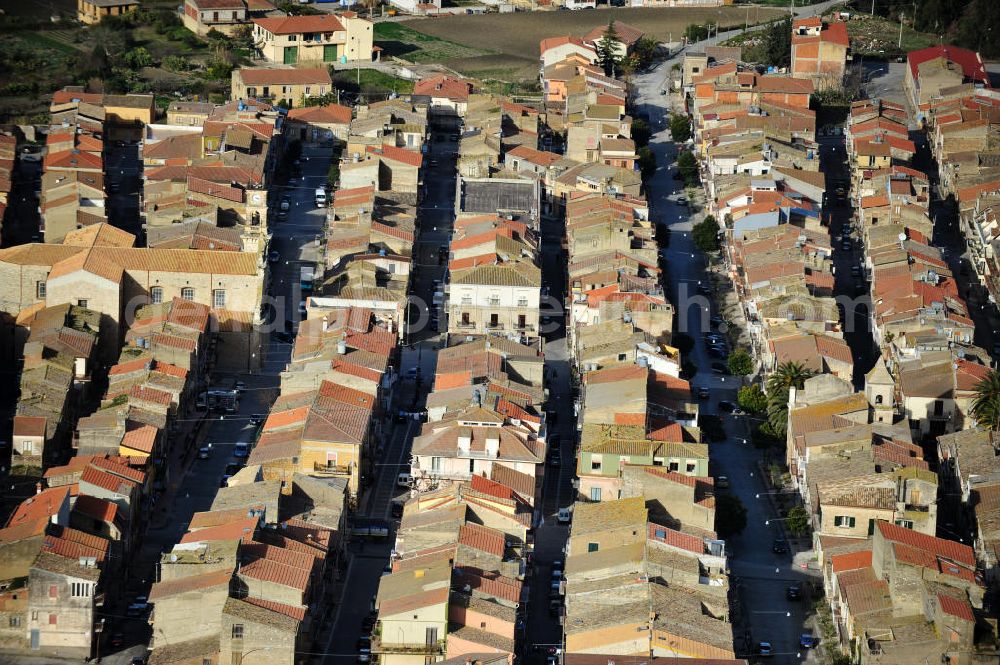 Villalba / Sizilien from above - Cityscape of Villalba with the church San Giuseppe at Sicily in Italy