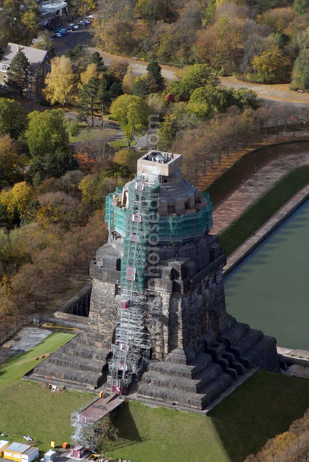 Aerial photograph Leipzig - Blick auf die Bauarbeiten am Völkerschlachtdenkmal in der Prager Straße, 04299 Leipzig - Tel.: 0341/8 78 04 71 - Fax: 0341/8 78 04 71 - E-Mail: Voelkerschlachtdenkmal.Leipzig@t-online.de - Ansprechpartner: Steffen Poser Achim Walder: