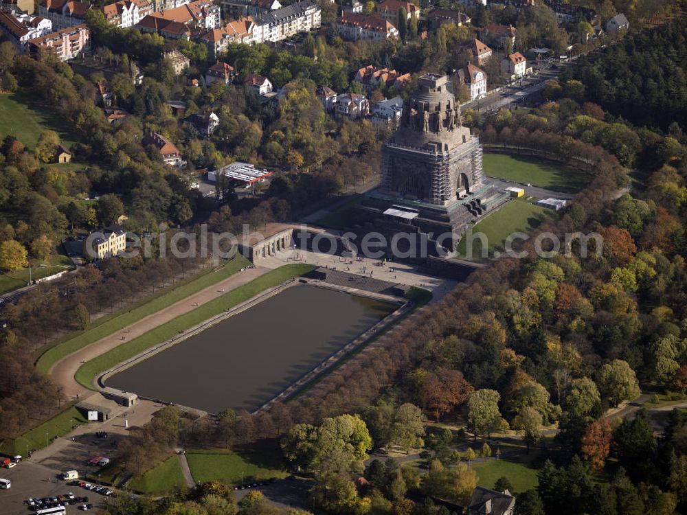 Leipzig from the bird's eye view: Blick auf das Völkerschlachtdenkmal in Leipzig in Sachsen. Die Gedenkstätte, gebaut in Erinnerung an die Völkerschlacht 1813, ist das größte Denkmal Europas und eines der Wahrzeichen Leipzigs. View of the Monument to the Battle of the Nations in Leipzig in Saxony.