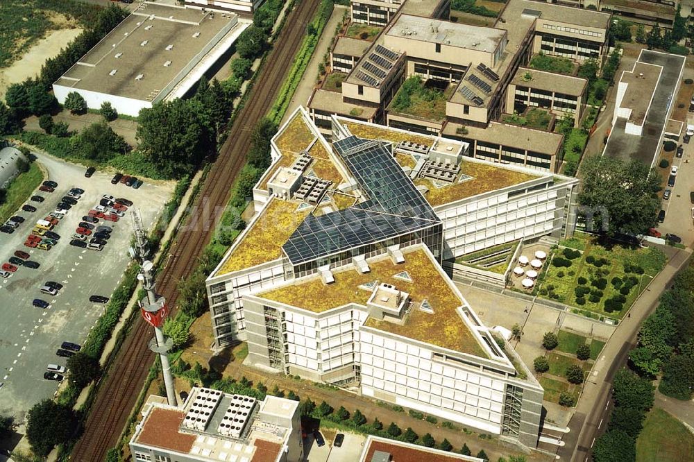 Aerial image Frankfurt am Main - Vodafone- Verwaltungskomplex im Stadteil Schwalbach in Frankfurt / Main.