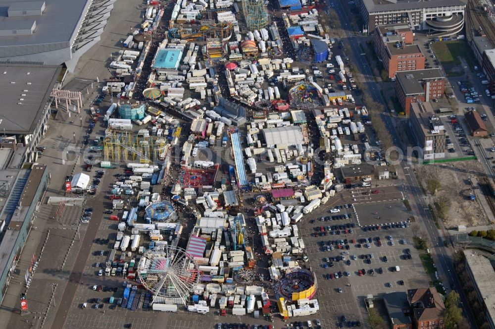 Aerial photograph Bremen - Hype Freimarkt in the city of Bremen