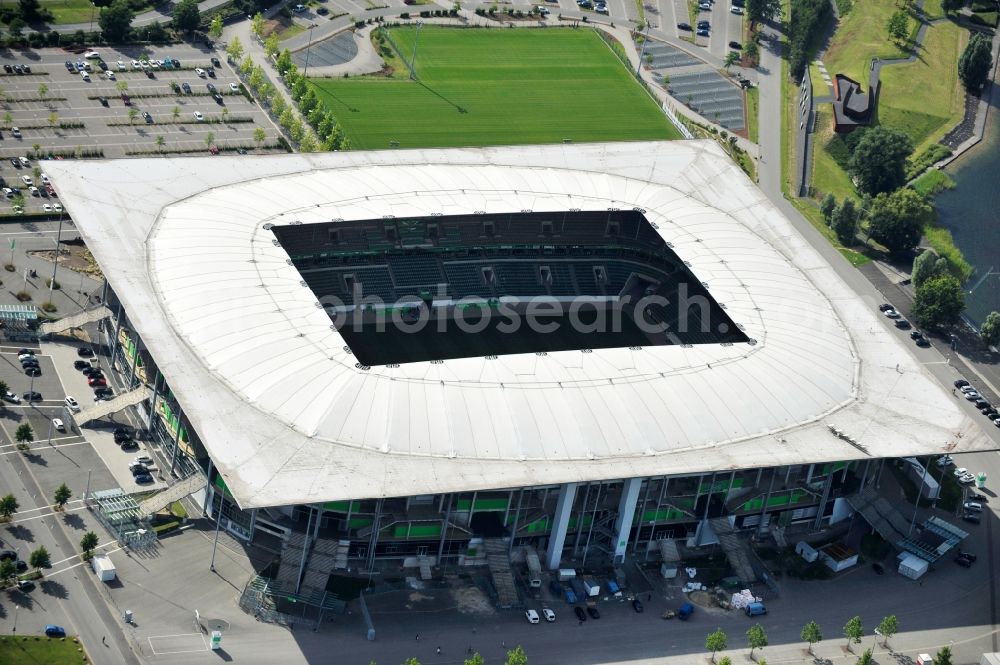 Aerial photograph Wolfsburg - View of the Volkswagen Arena in Wolfsburg Allerwiese 1 in 38 446. The modern stadium is home to VfL Wolfsburg