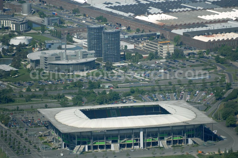 Wolfsburg from the bird's eye view: Blick auf die Volkswagen Arena Wolfsburg (Stadion Wolfsburg). Die Stadionkapazität beträgt 30000. Kontakt: fussball@vfl-wolfsburg.de; Tel. 05361-89 03 0