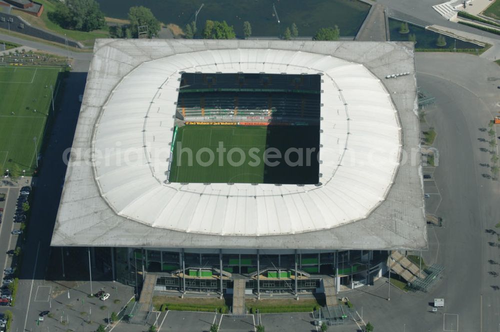 Aerial photograph Wolfsburg - Blick auf die Volkswagen Arena Wolfsburg (Stadion Wolfsburg). Die Stadionkapazität beträgt 30000. Kontakt: fussball@vfl-wolfsburg.de; Tel. 05361-89 03 0